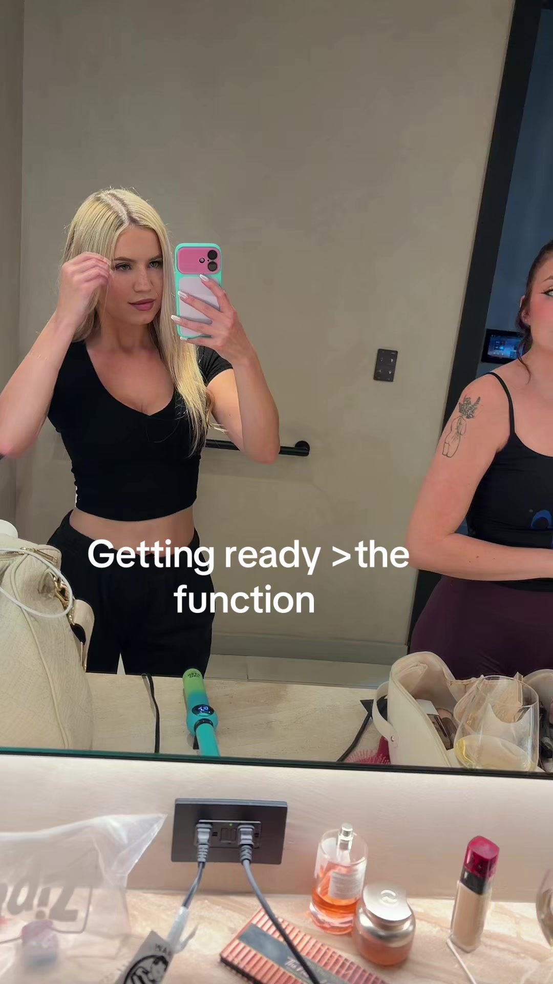@Tigolebitties