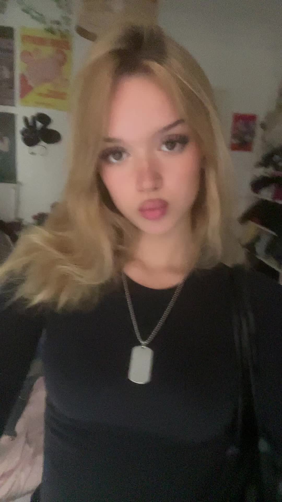 @Harlyy