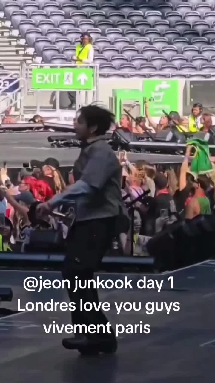 @Estelledbs