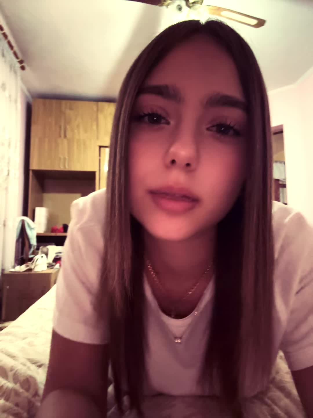 @𝓡𝓮𝓫𝓮𝓬𝓪💫