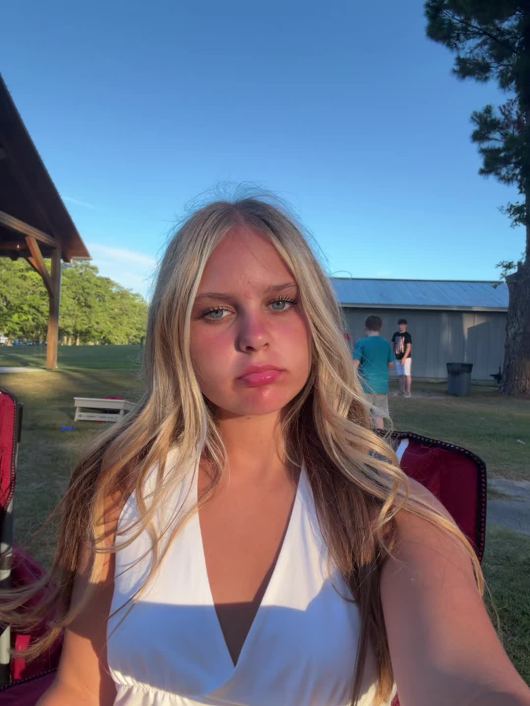 @Chloe