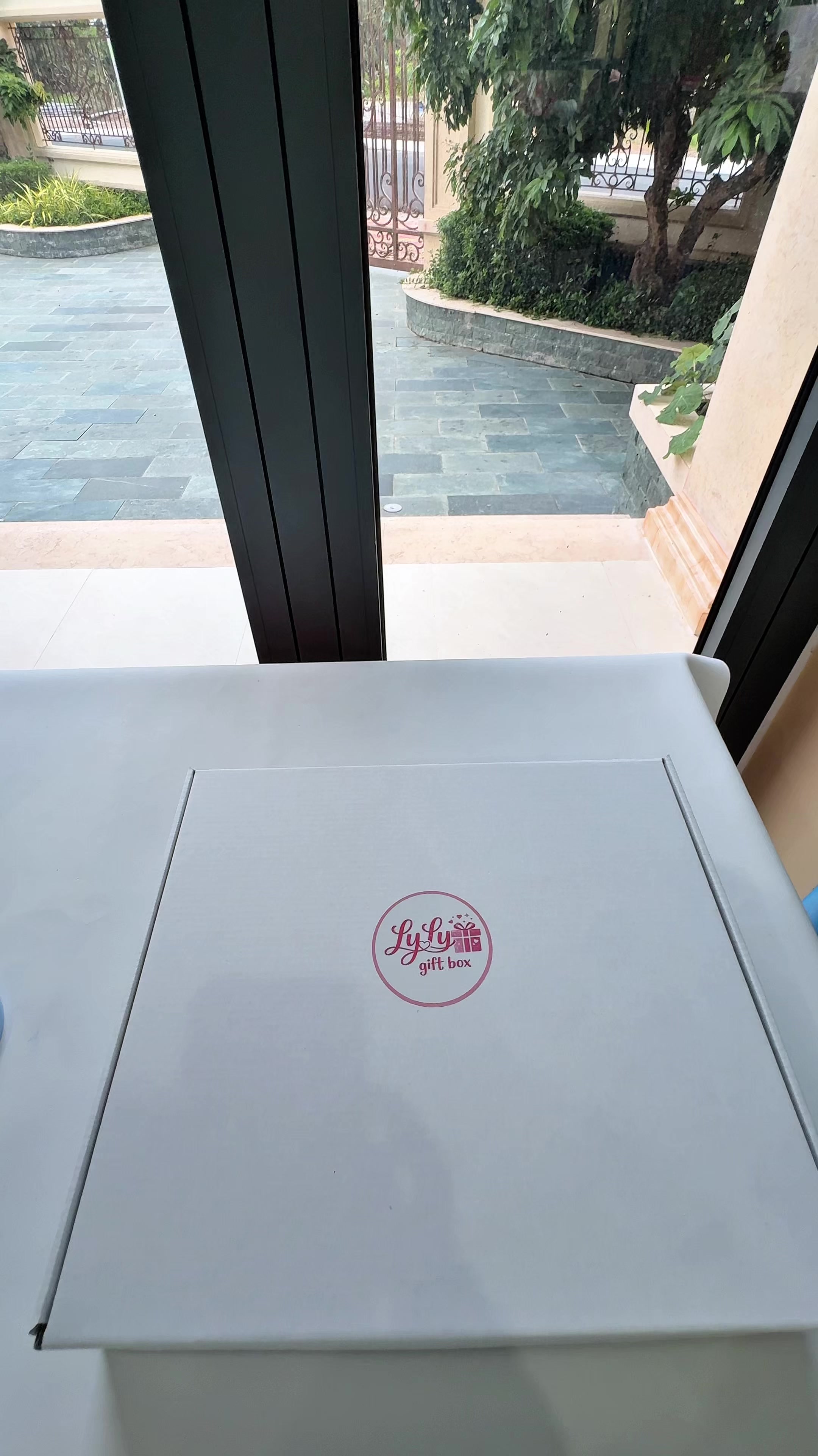 @LyLy Gift Box