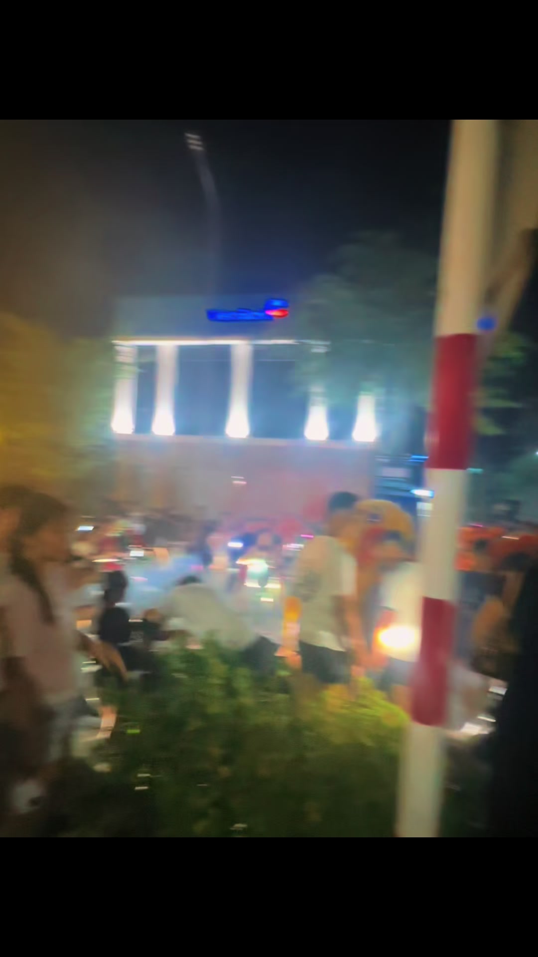 @Nguyễn Thị Hồng Nhung