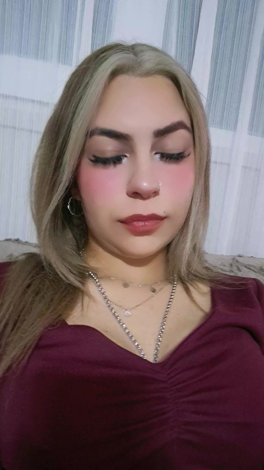 @"Nur🖤"