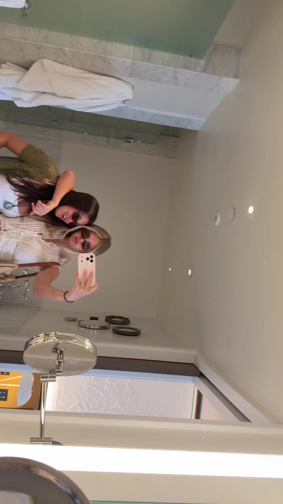 @lexi