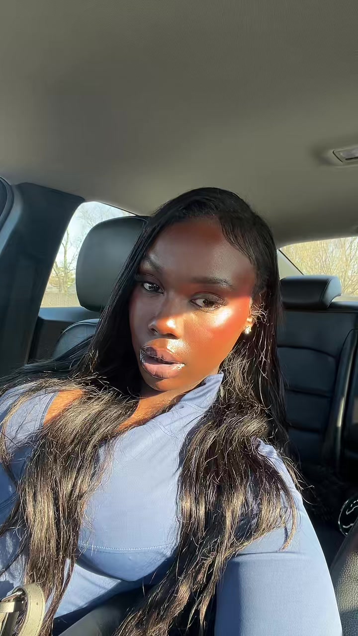 @LiyahColeman