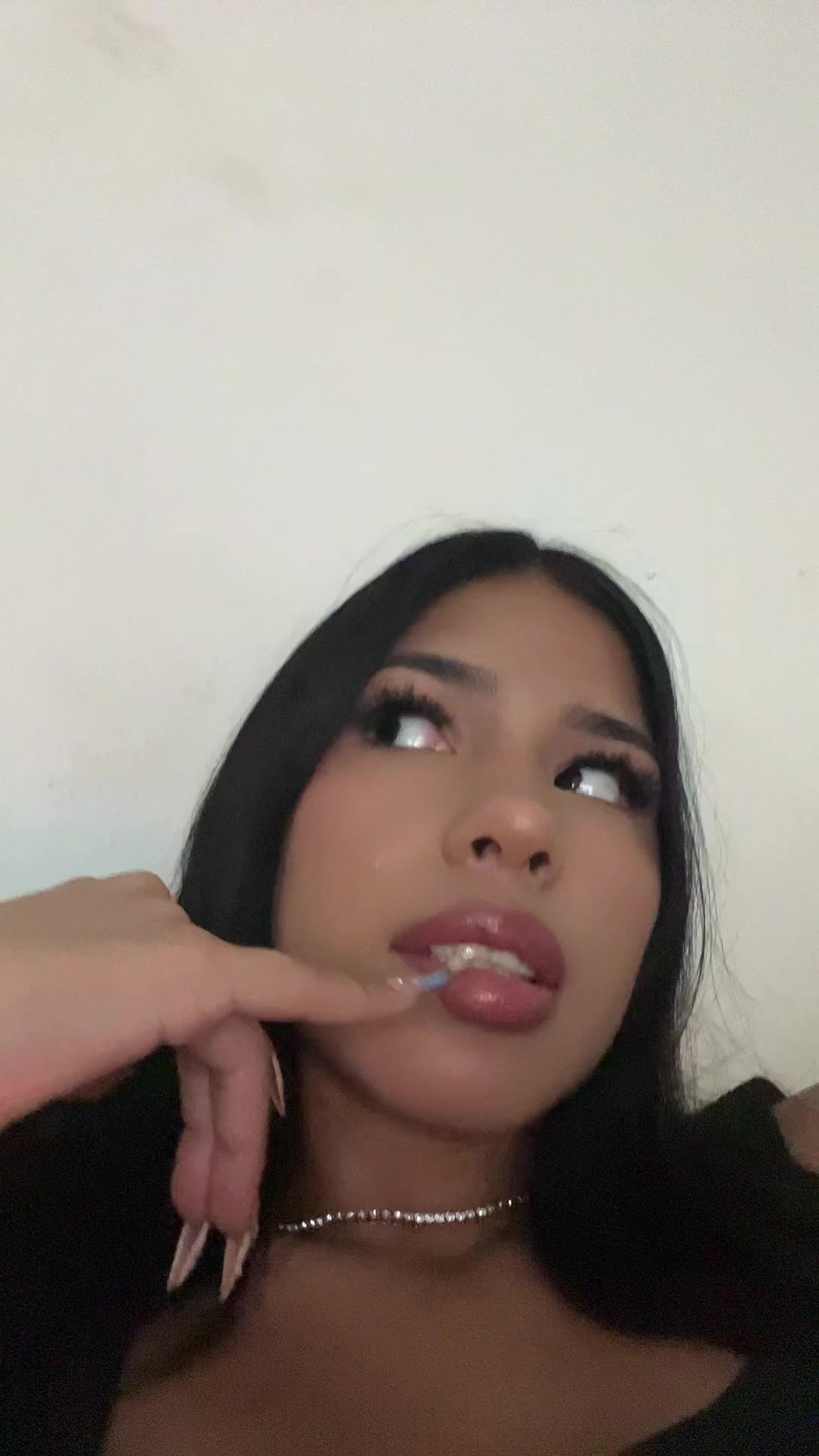 @totallynotreyna