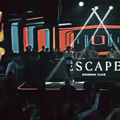 @𝐂𝐡𝐚𝐨𝐬 𝐢𝐬 𝐥𝐚𝐝𝐝𝐞𝐫🖤