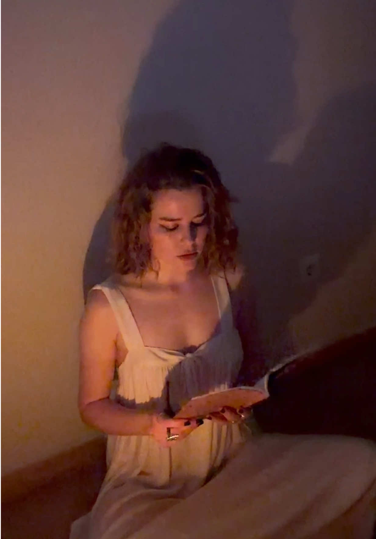 @ANNA8ELLE
