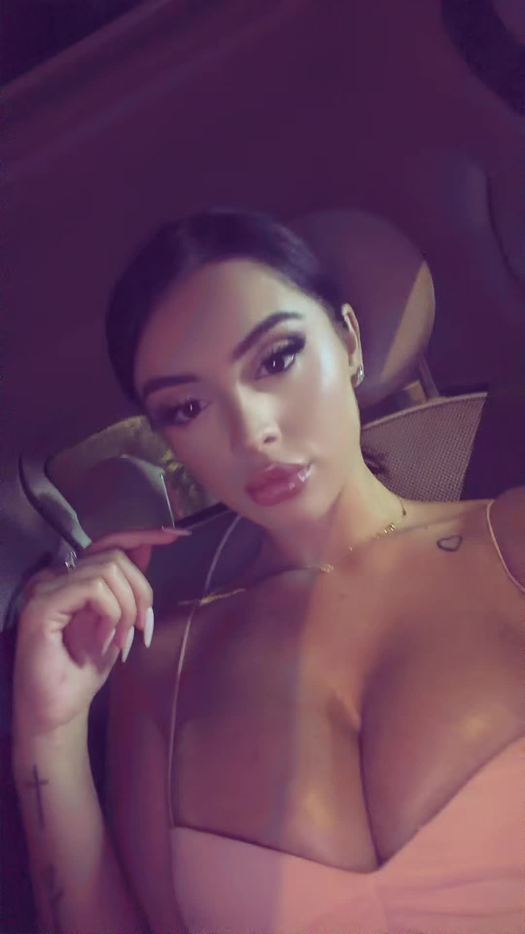 @Kiaranikolli
