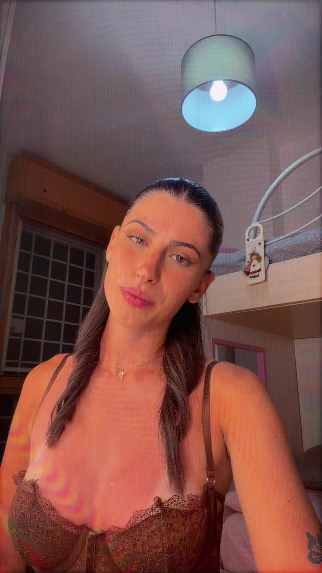 @silviaaurelii