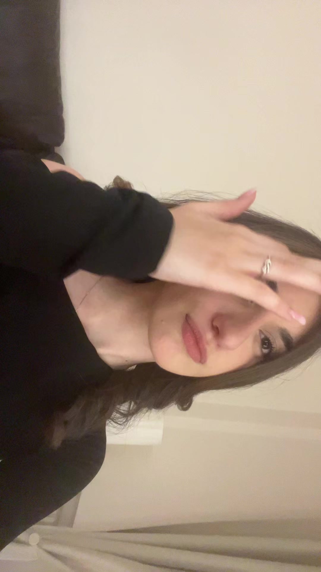 @vale ✮⋆˙