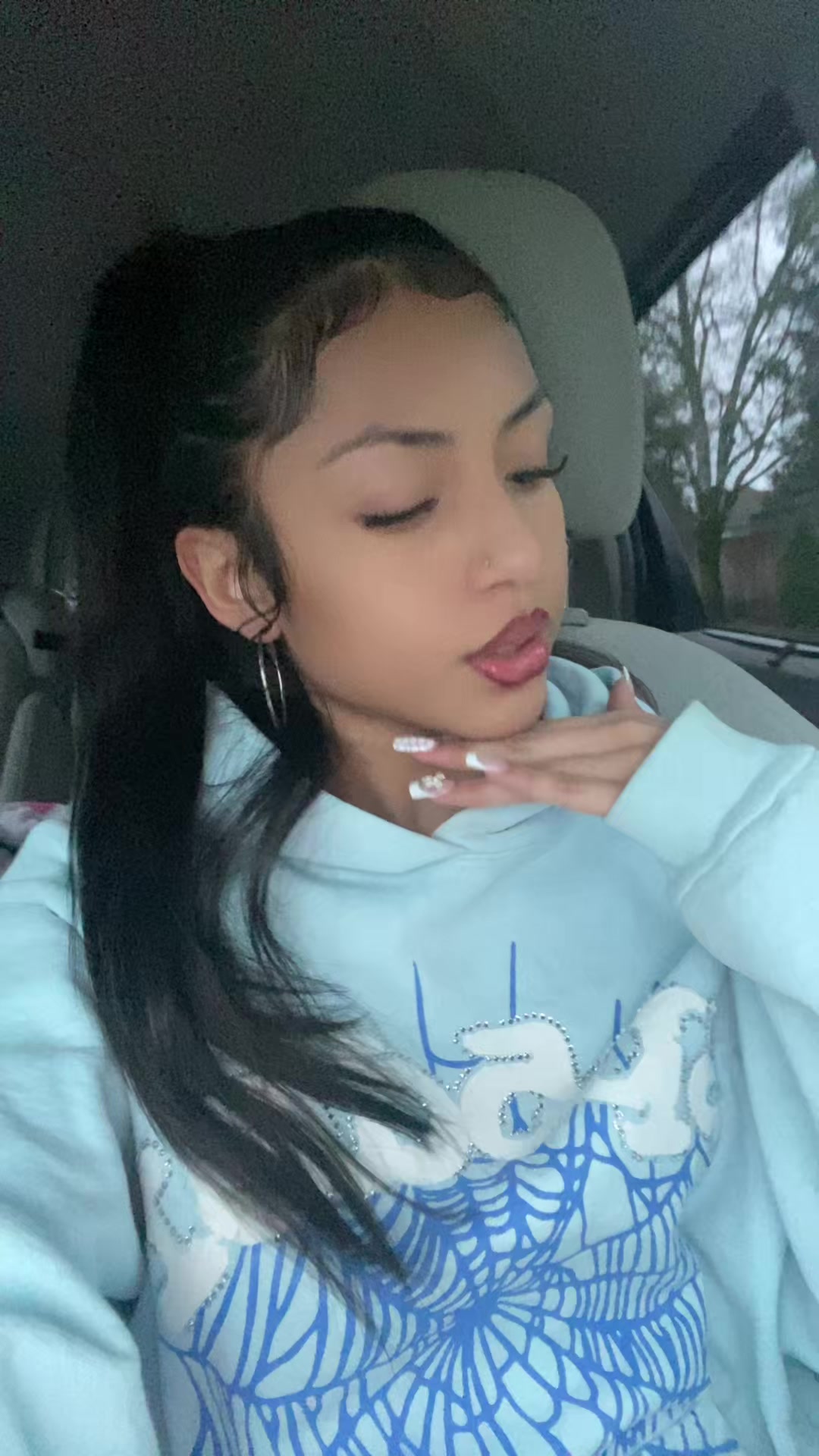 @vivii