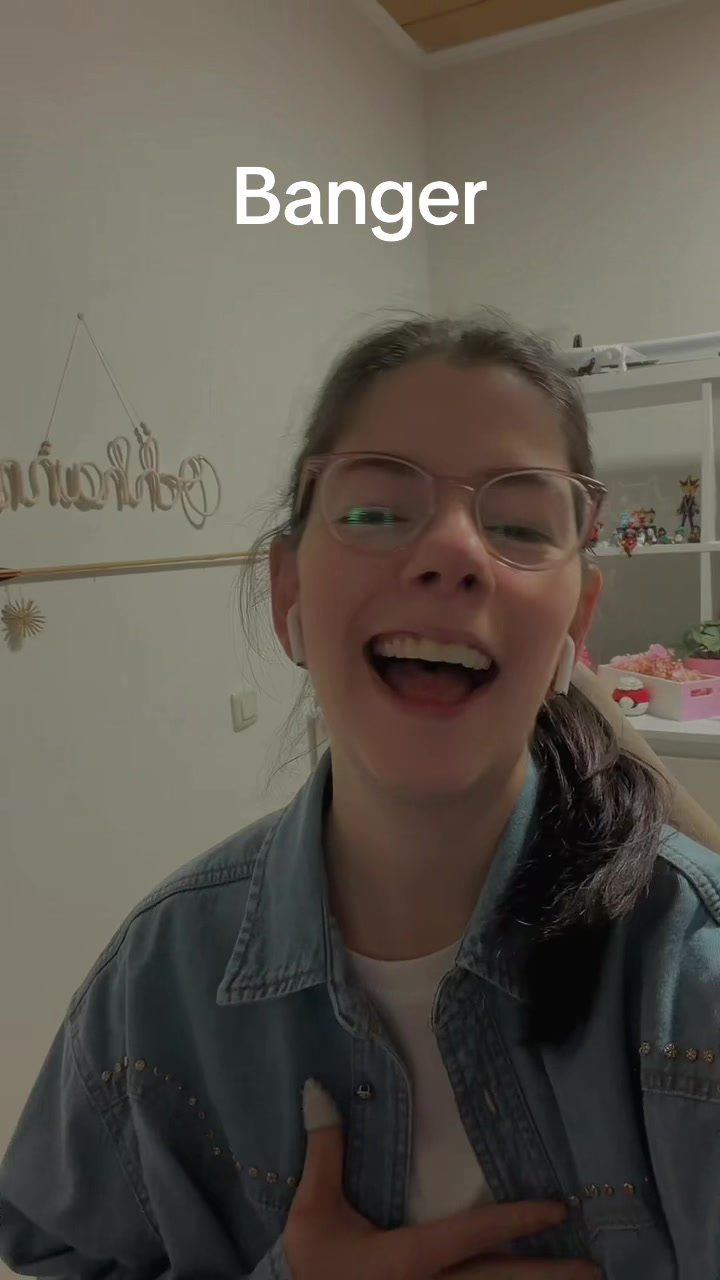 @OchHanna | Streamerin