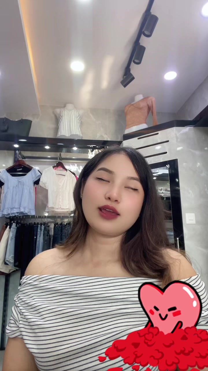 @🌈𝑳 𝑨 𝑿 𝑼💫