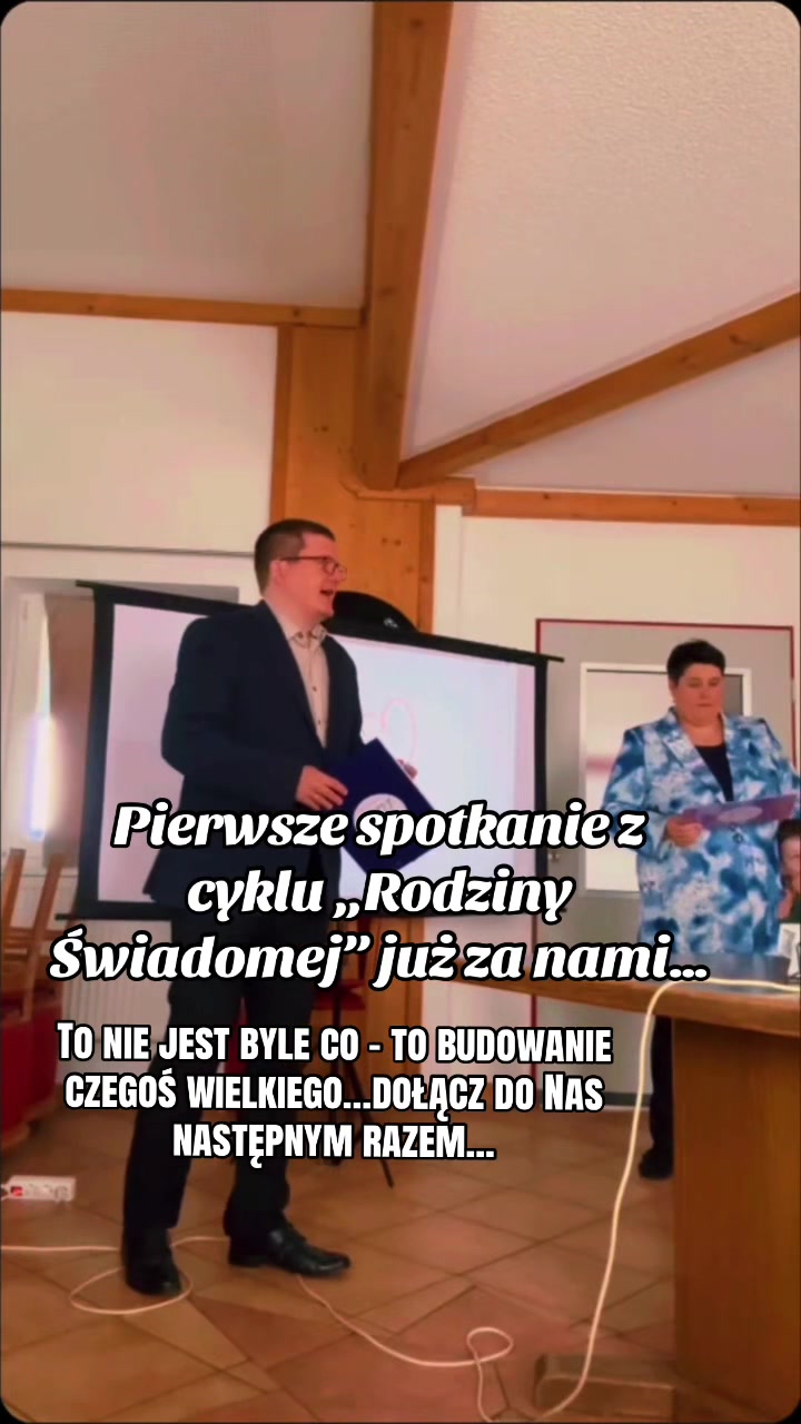 @TOMASZ PUKOCZ