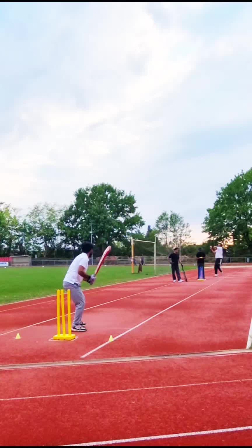 @Cricket Hamburg