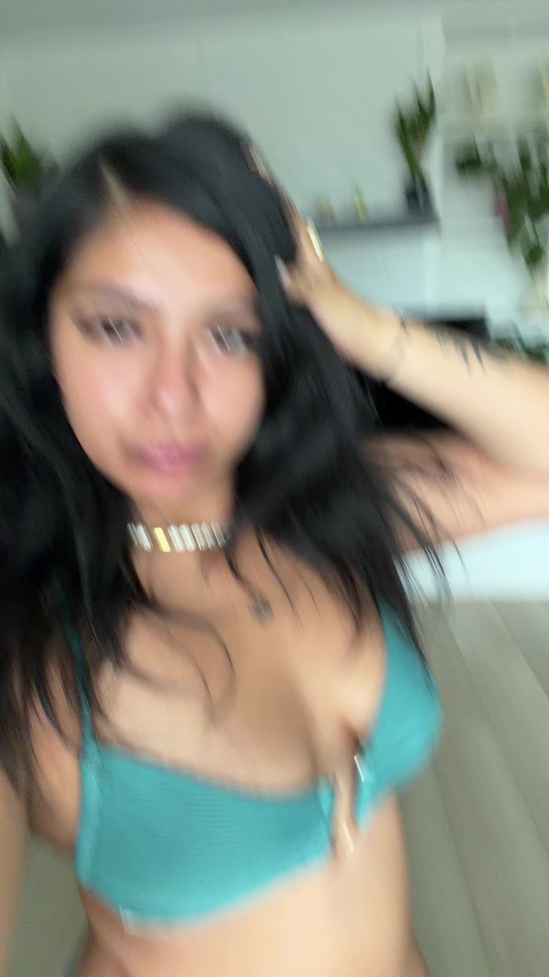 @lili2legit