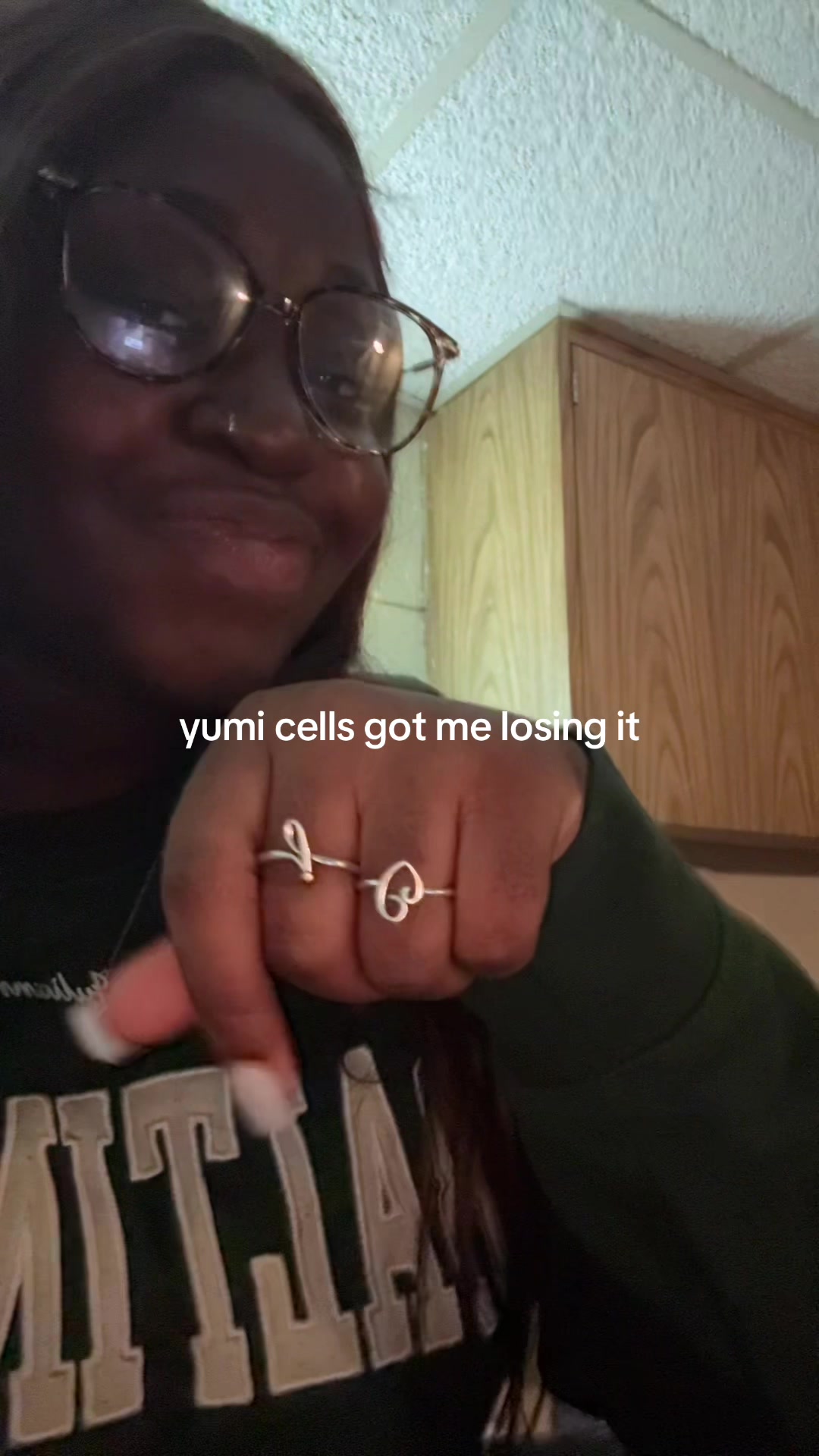 @julie⋆˙⟡