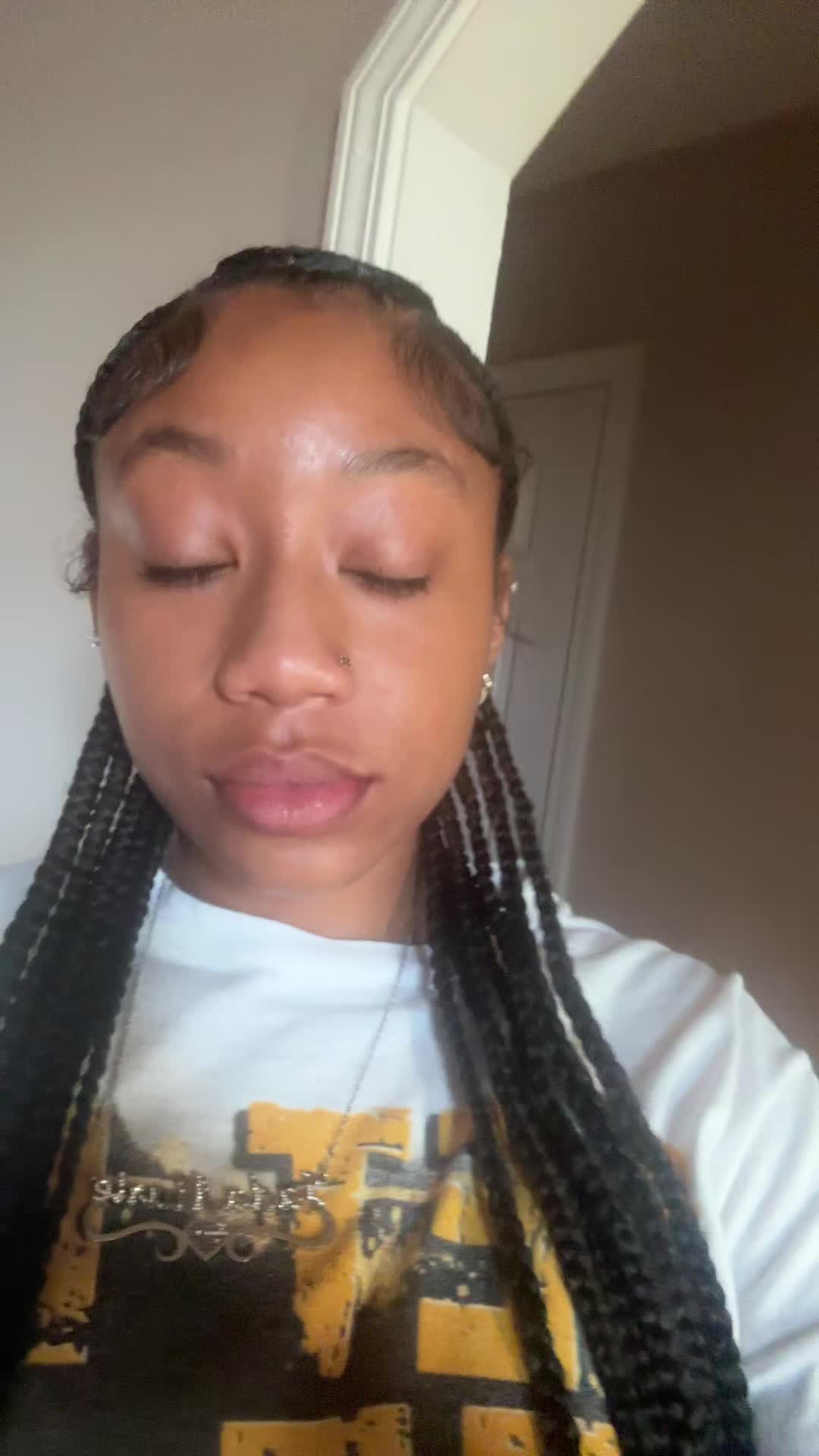 @duhitsjadamarie