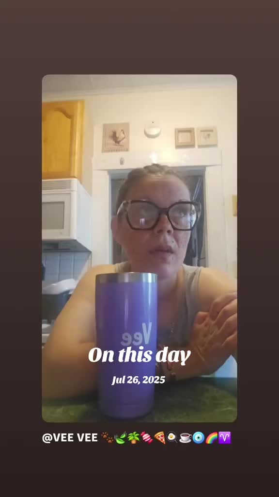 @Ellie Ameliaaa _ꨄ