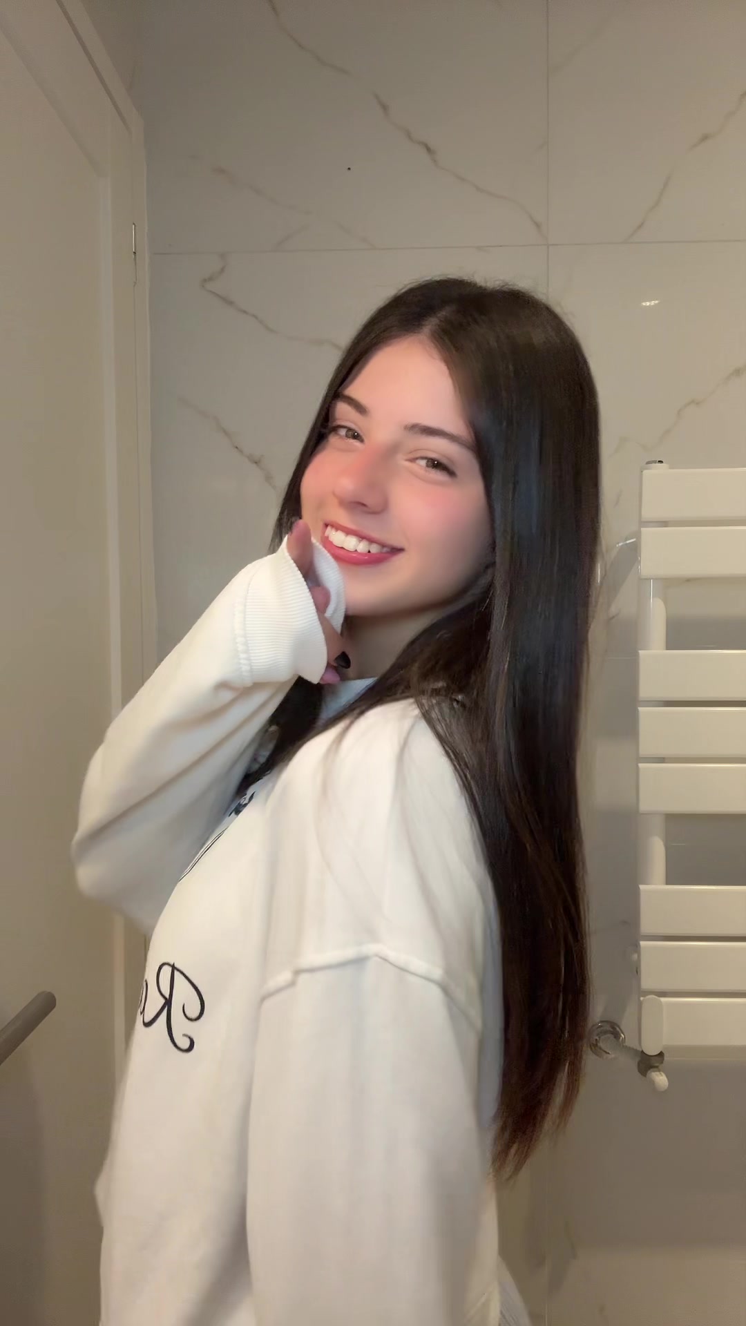 @Pili