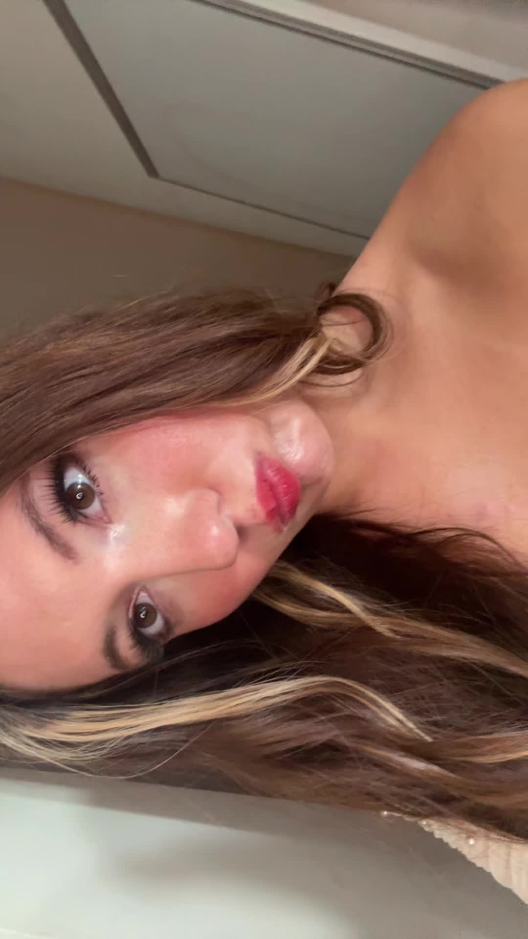 @Sophia