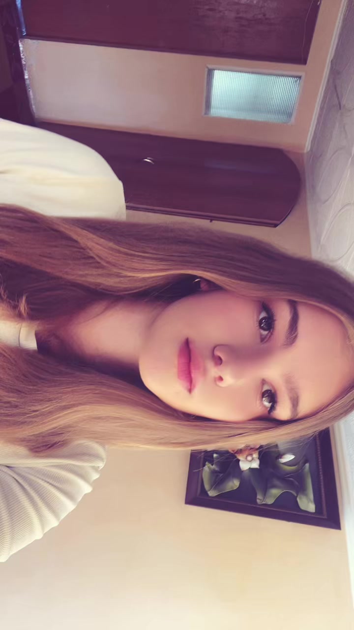 @льоля💋💋💋