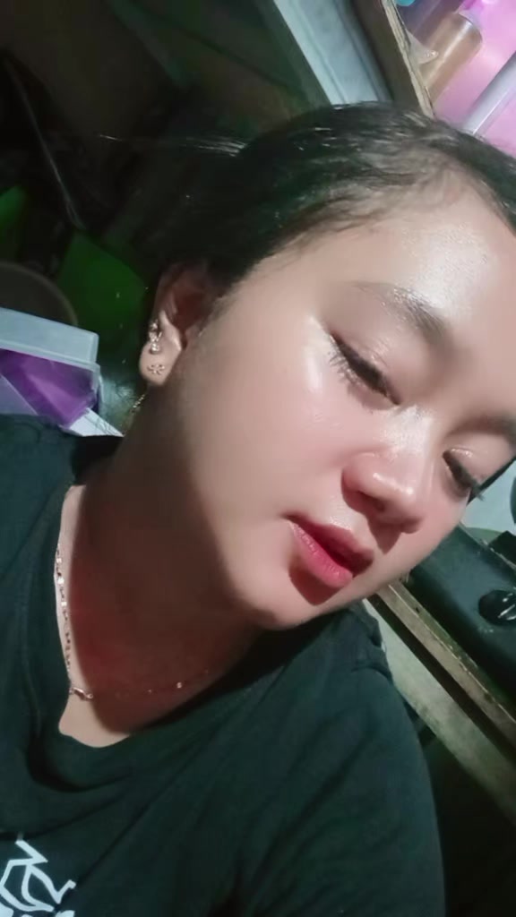 @TitinameliaRN