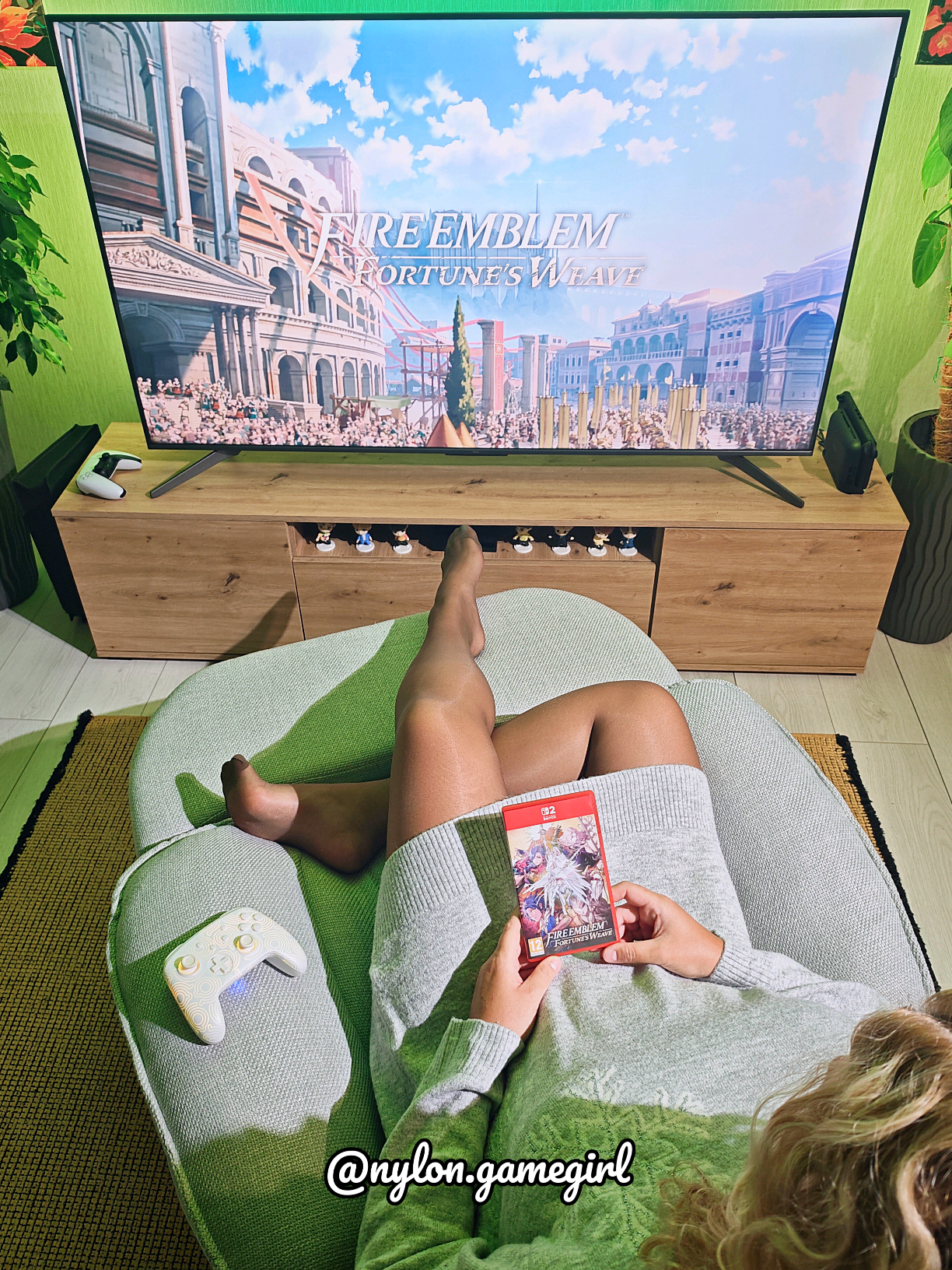 @Nylon GameGirl
