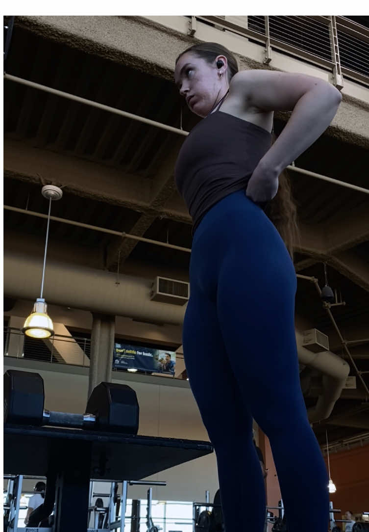 @laurenbeth 🤱🏻🏋🏻♀️📚