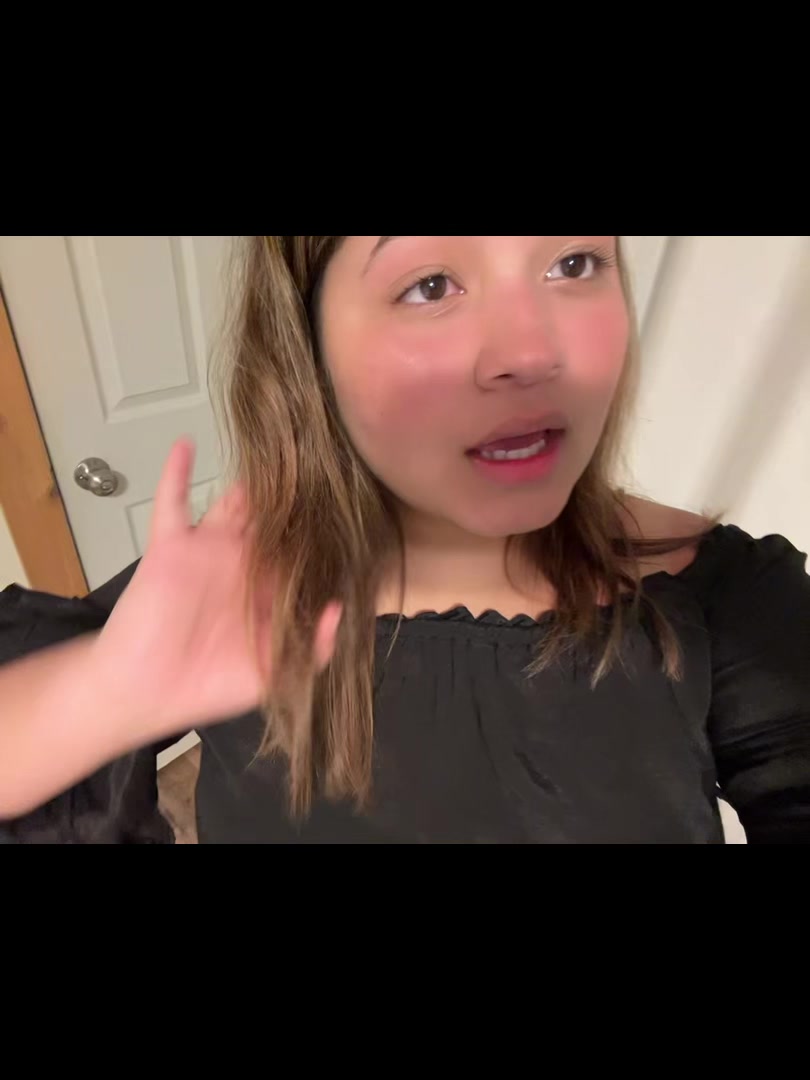 @Victoria_003