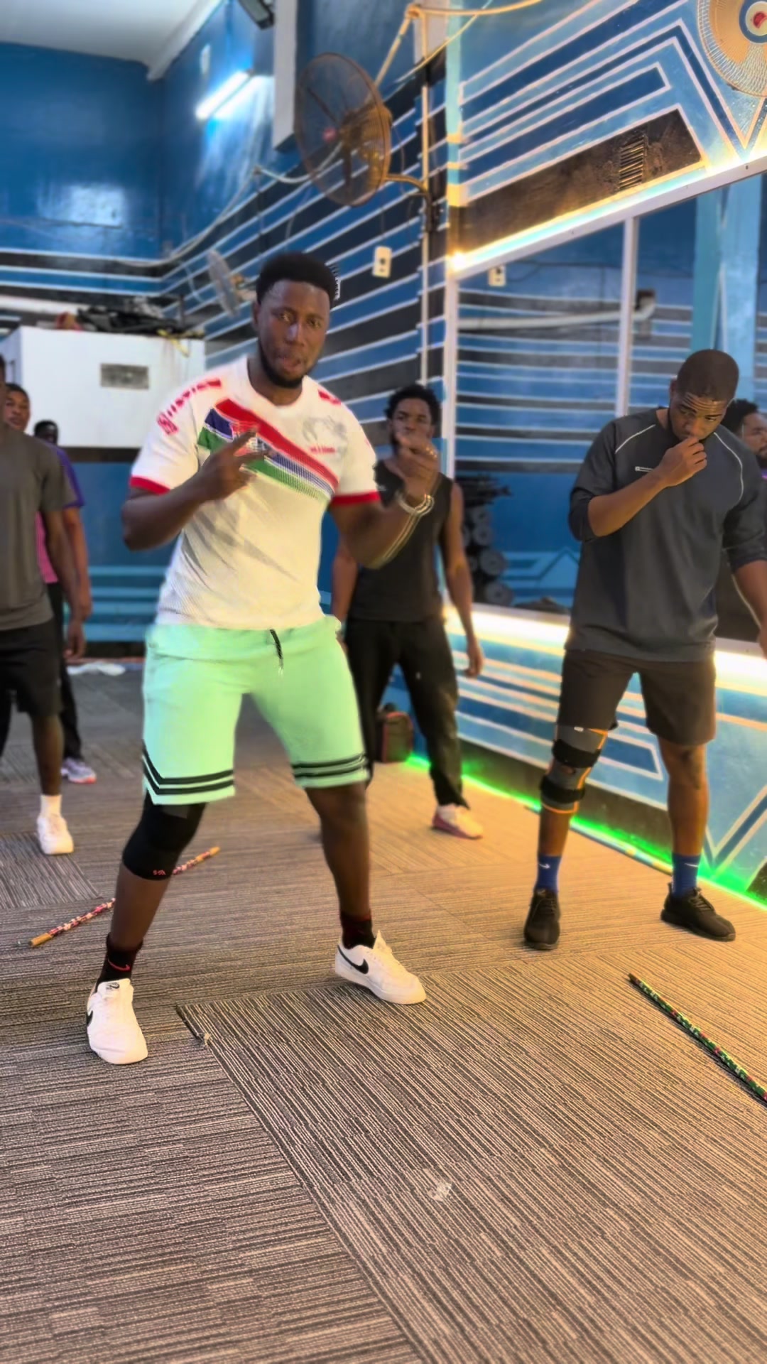 @EBWALLYFITNESS 🇬🇲💪