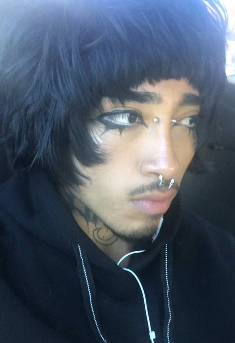 @antiiiko