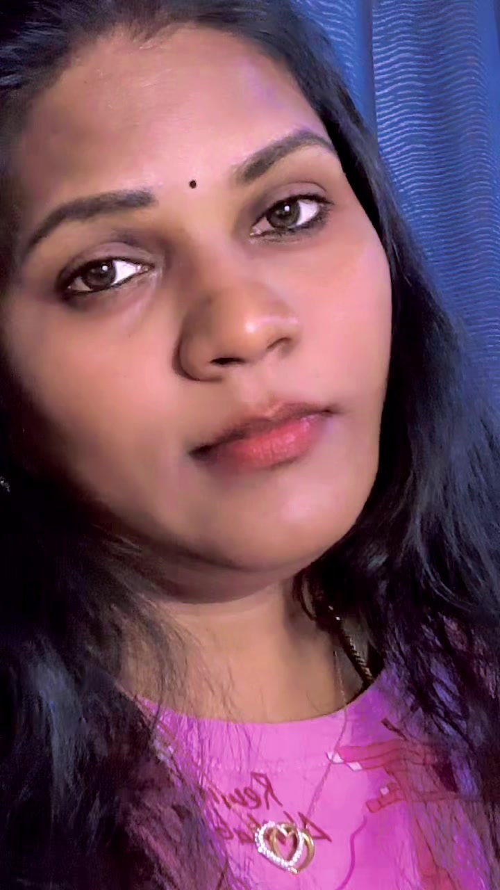 @GaYaThRI❤️ MaNiKAnDaN ❤️🇨🇦☃️