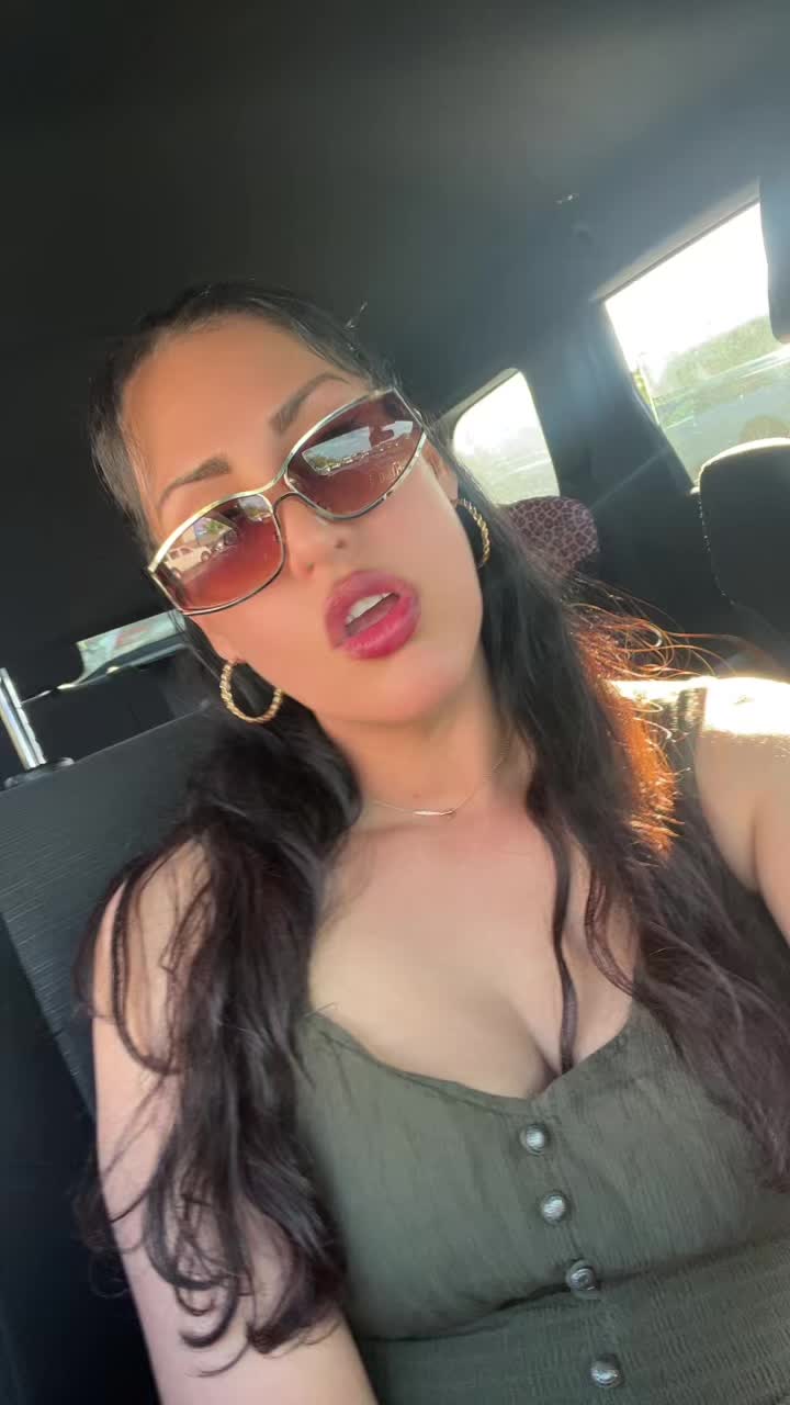 @Victoria Johana