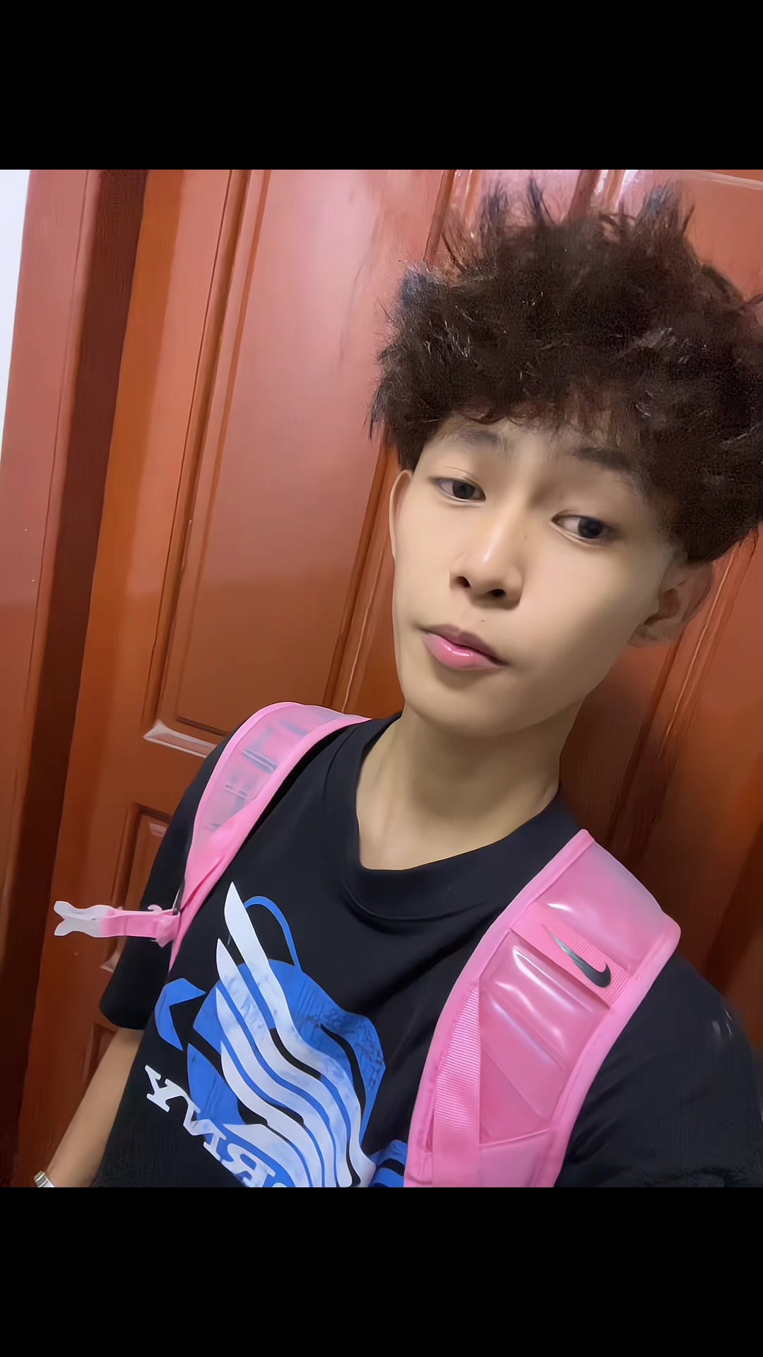 @CHHOŘNG~CHHOŘNG