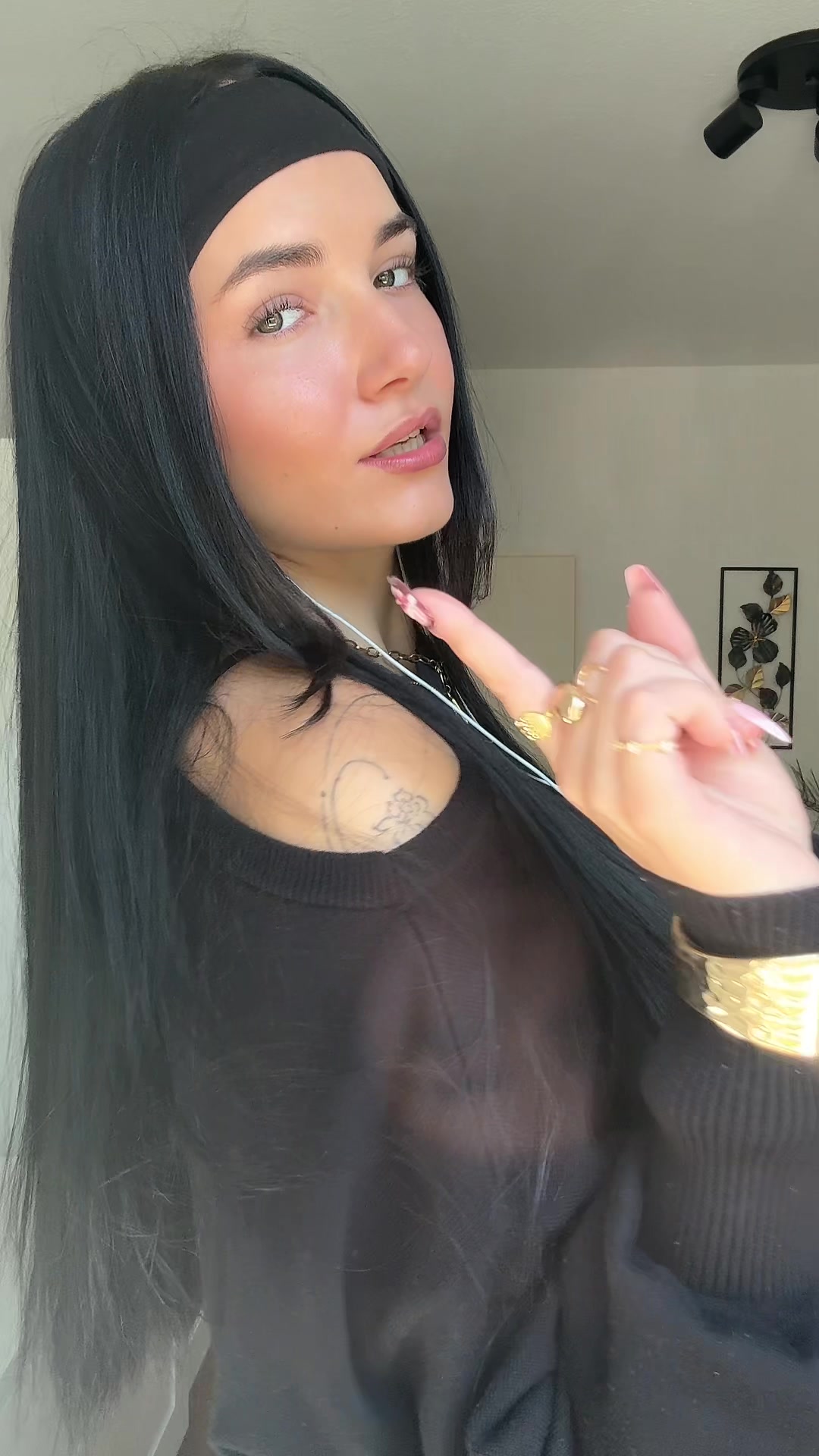 @annyelainee