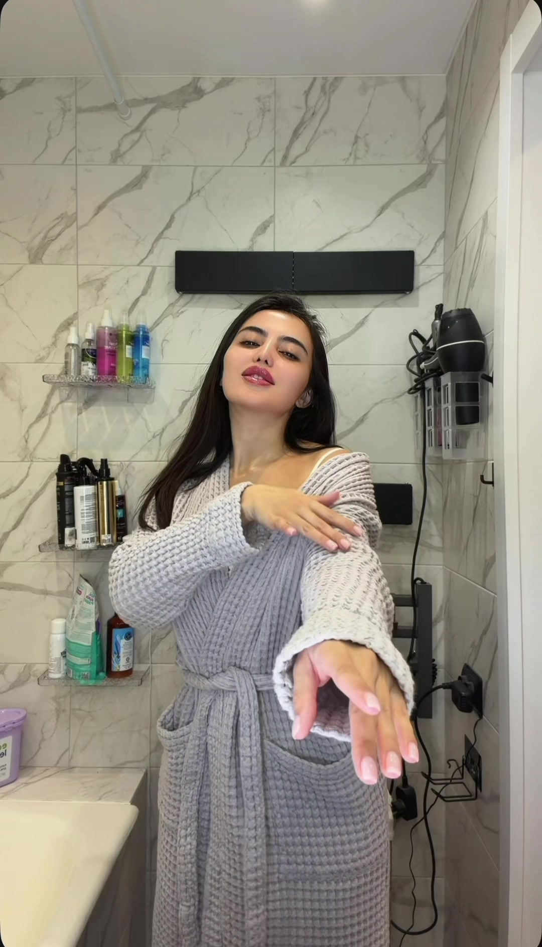 @Shaxati