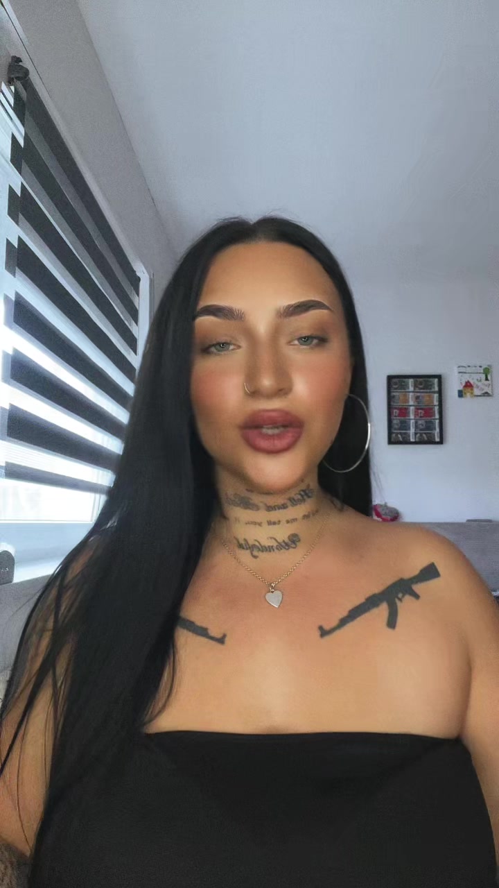 @ILoveMyFiancee👩🏻&zwj;❤️&zwj;👩🏻