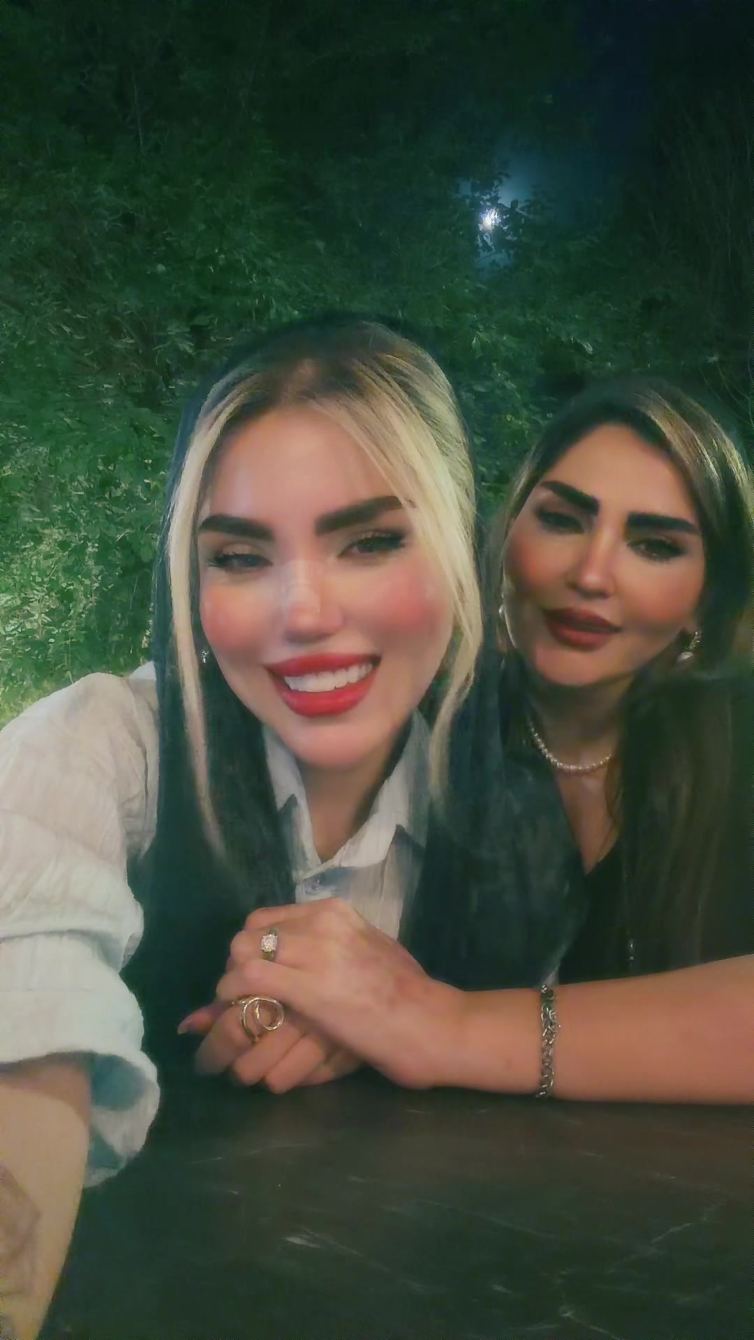 @saharhoseini