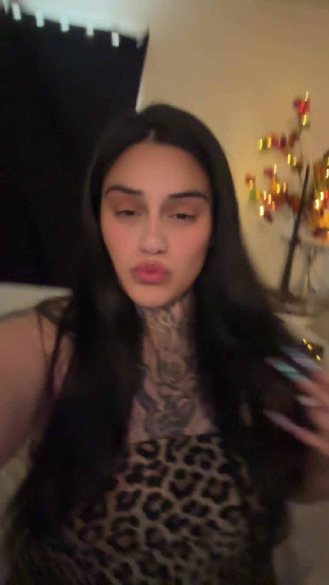 @ANGEL👼