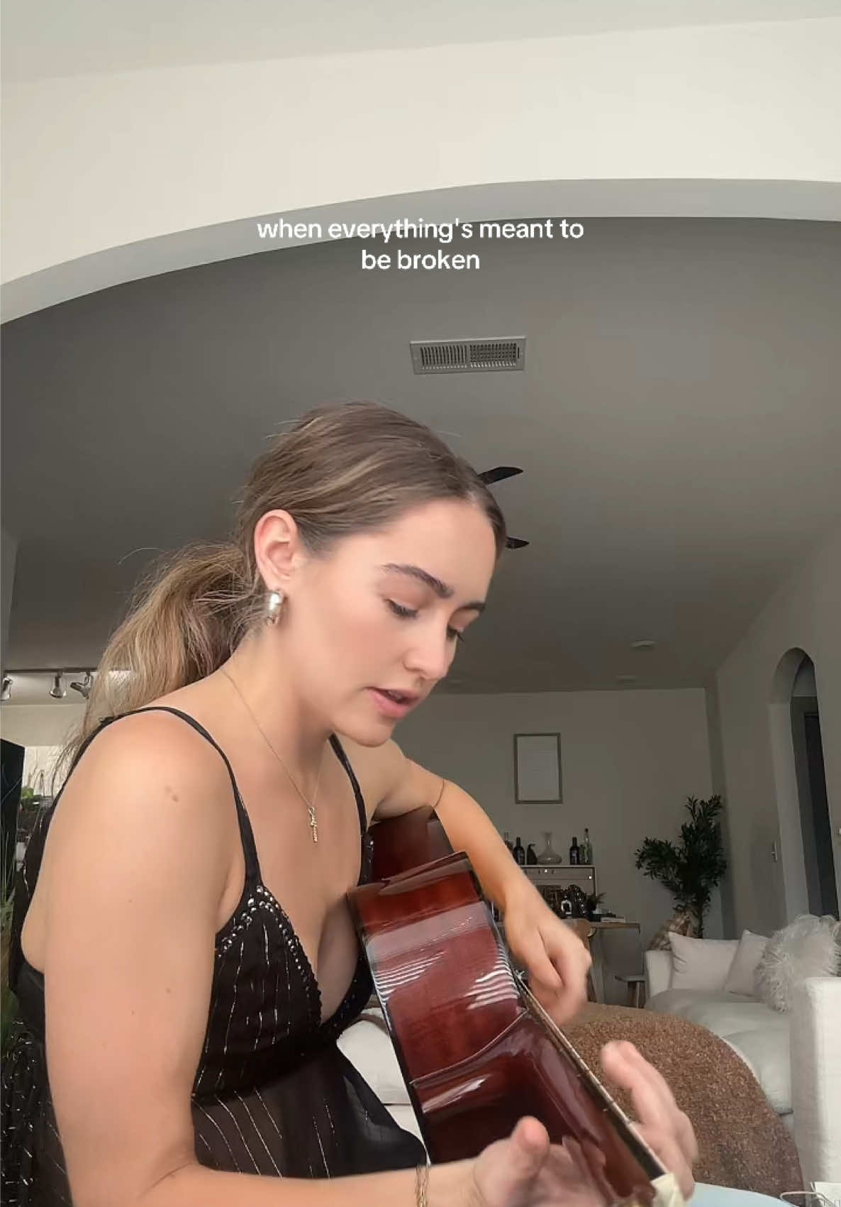 @Kaylinroberson