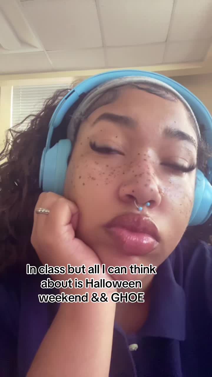 @shanndagoat_