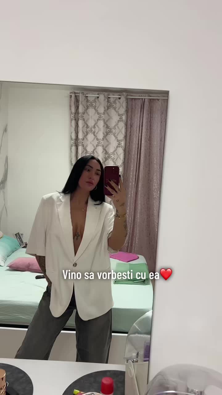@🦋Nicoleta 🇷🇴