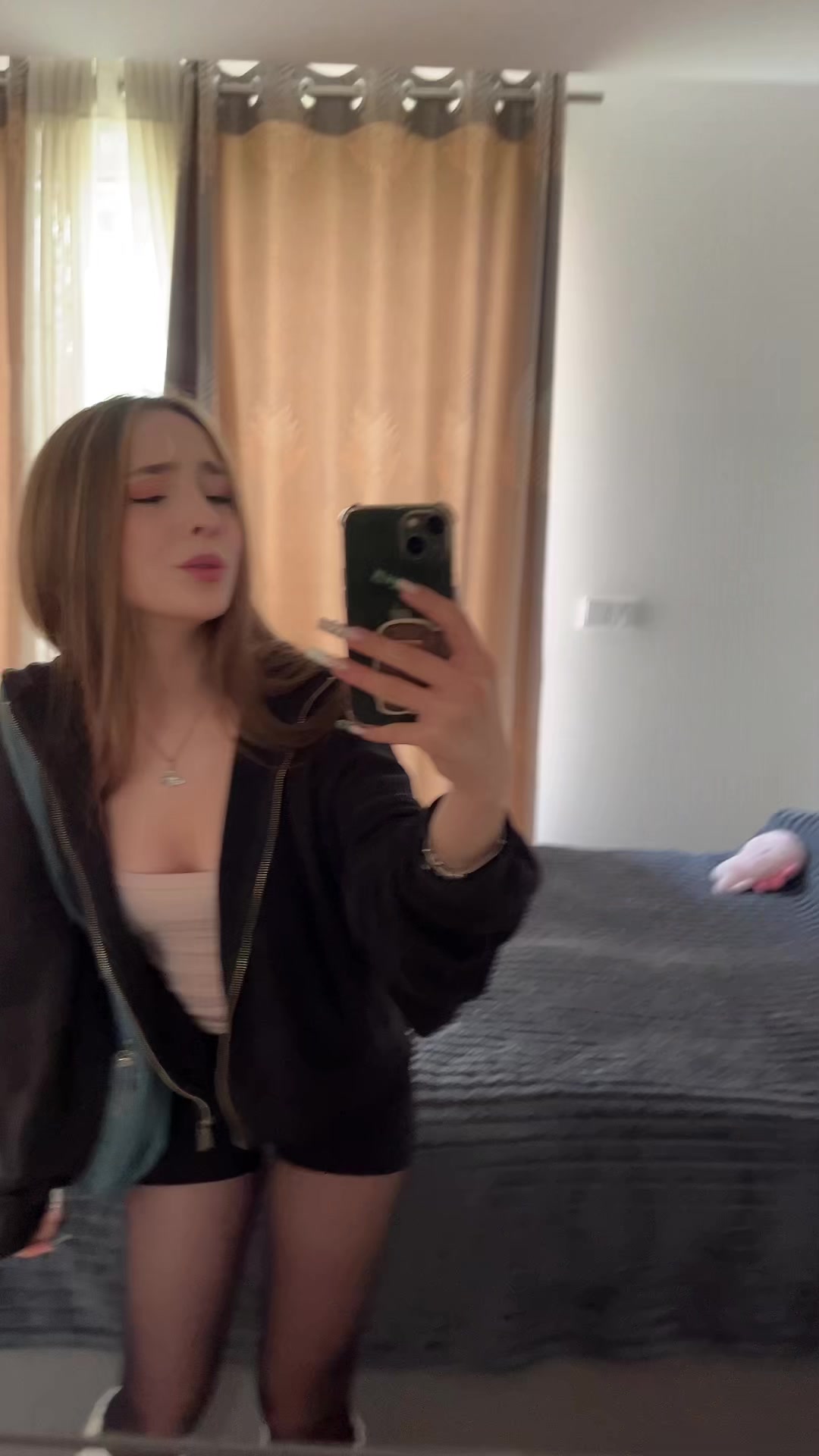 @vlasha