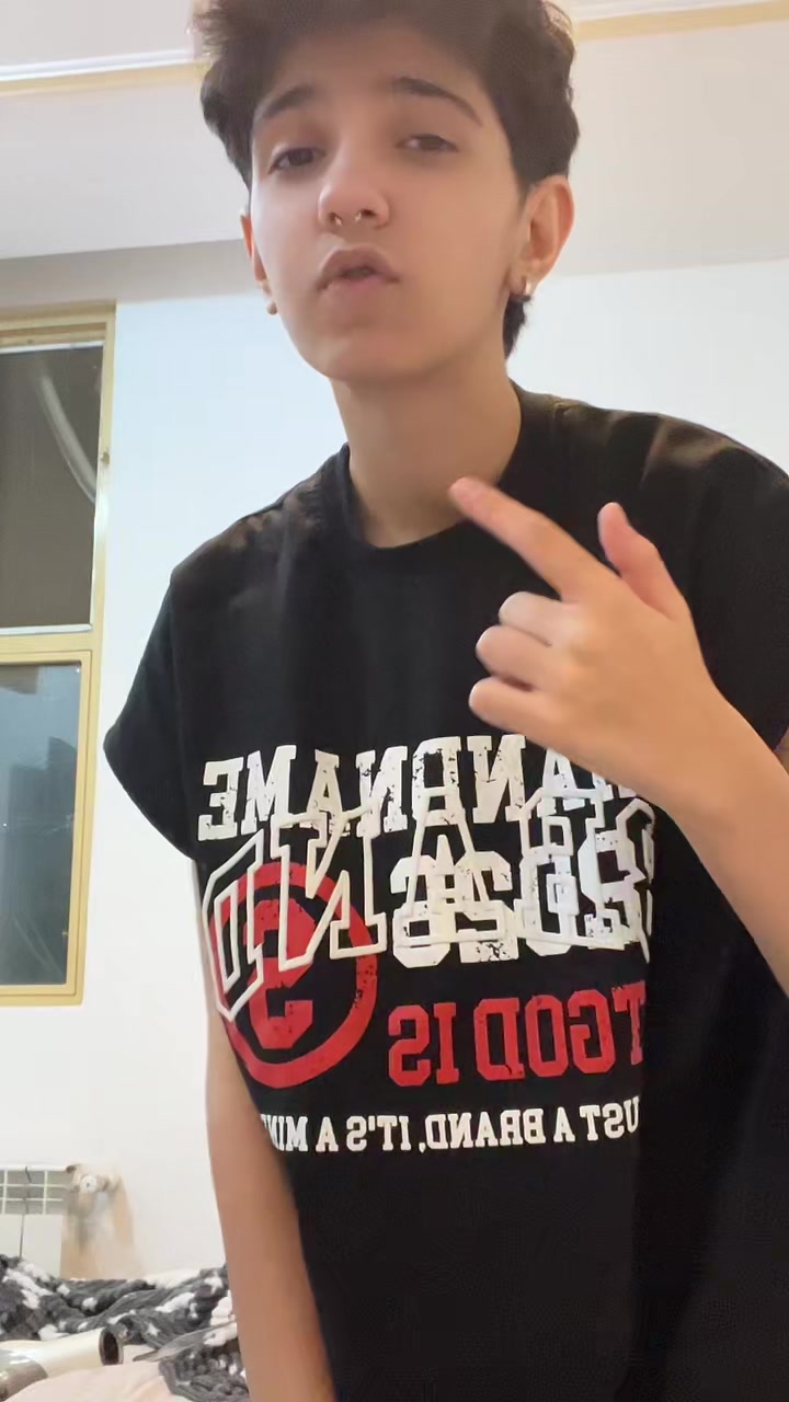 @erfAvn