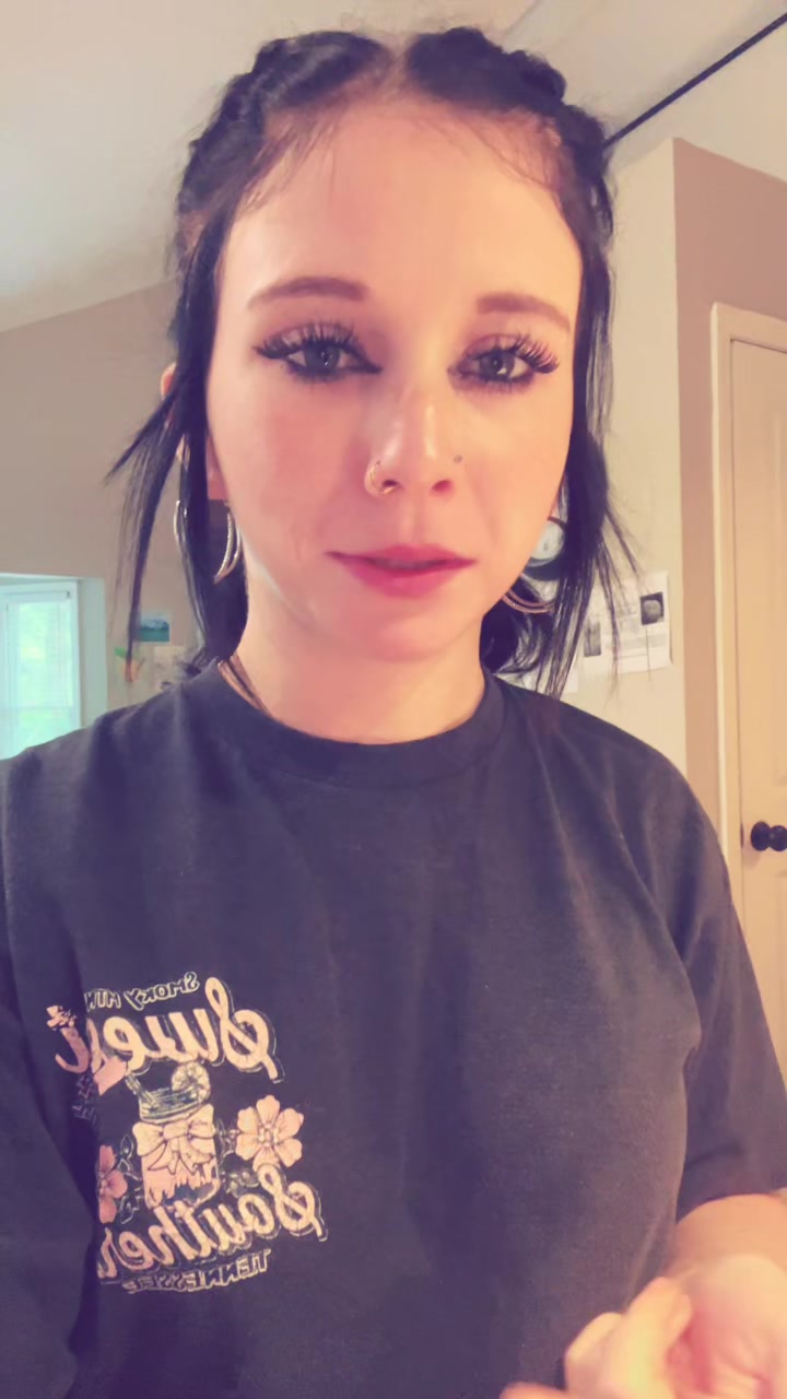 @theyluvvdestiny26