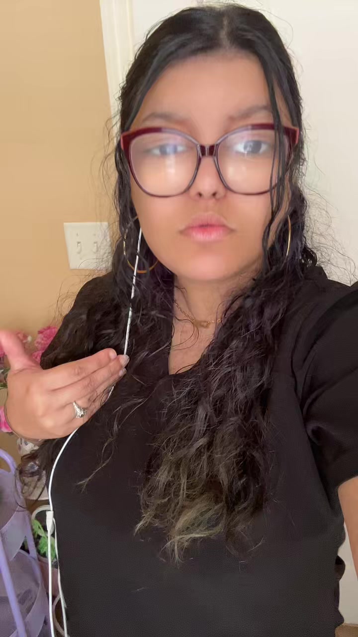 @Kelly Marie🇵🇷🇩🇴🇪🇸