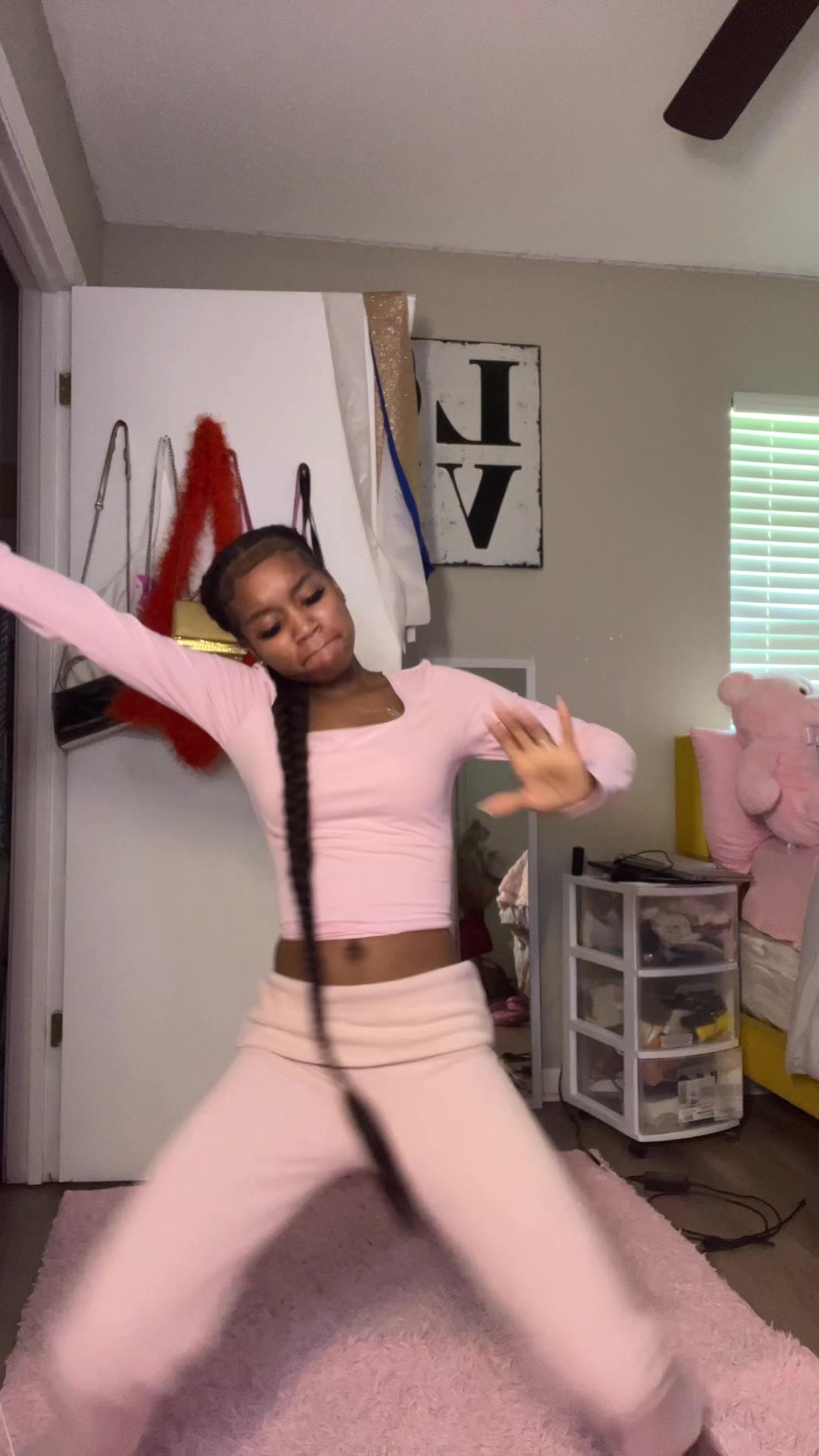 @BRI NICOLE